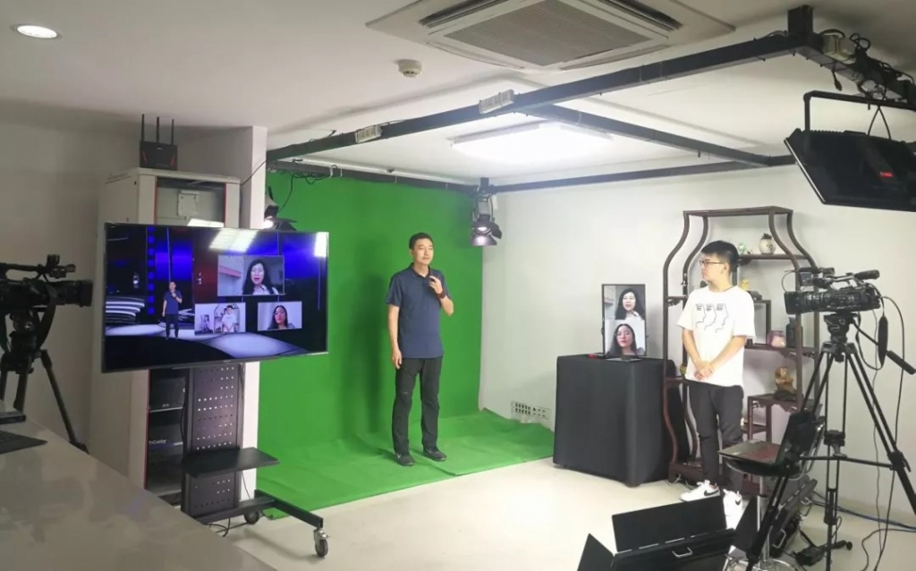 成为支撑传媒发展底层逻辑的基本要素