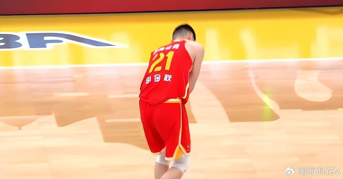 CBA暴力事件再升级 鲁吐布拉反关节掰臂致胡金秋