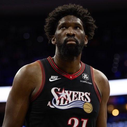 恩比德缺阵76人惨败掘金 高原客场再遭嘘声