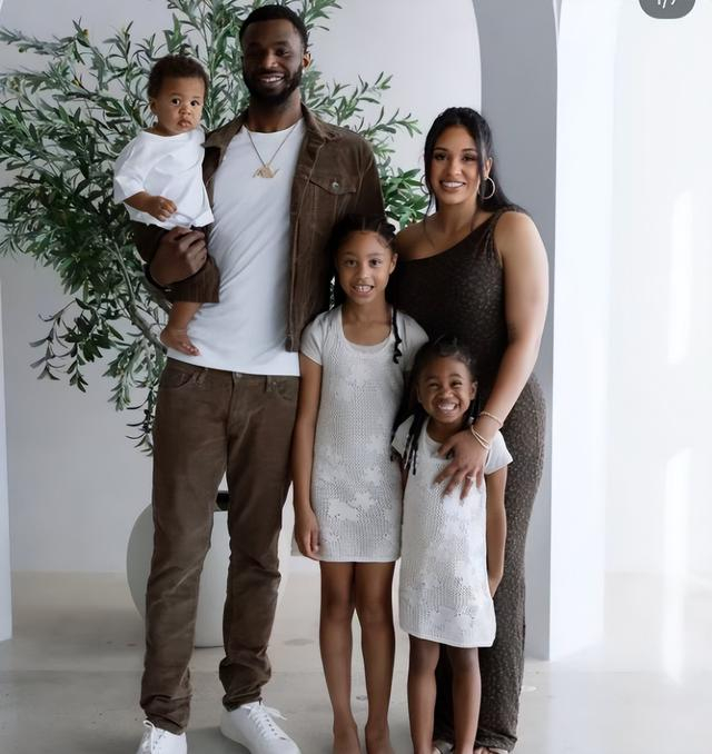 威金斯家庭写真曝光 球员合同年表现亮眼